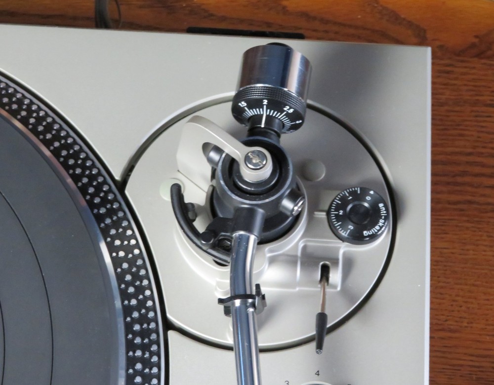 Technics SL-1650 Quality Automatic Stack Direct Drive Turntable Serviced Nr Mint