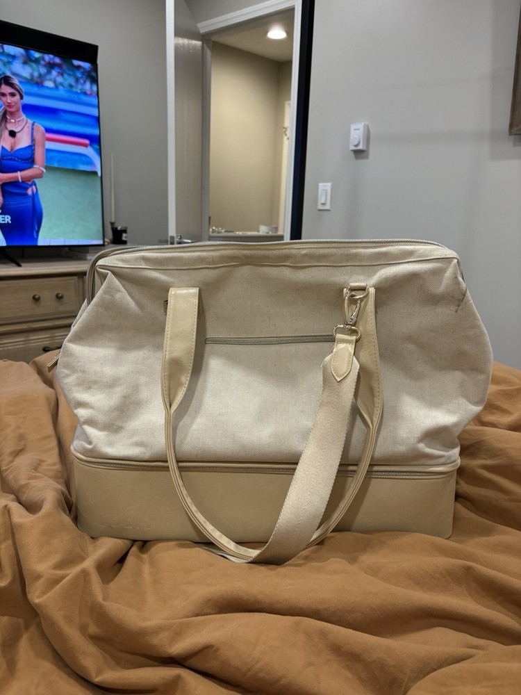 BEIS Weekender Bag In Cream/Tan