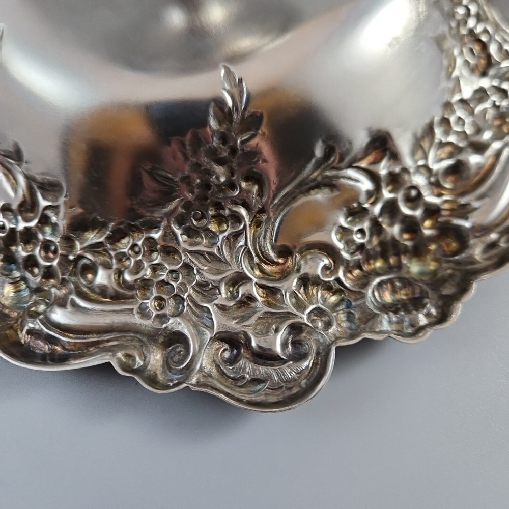 ⭐️Vintage Oneida Silver Plated Serving Dish