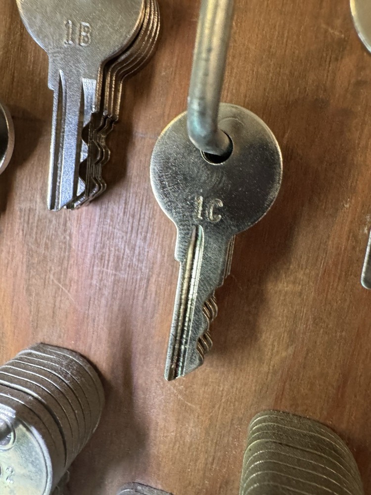 Mercury Outboard Ignition Key # 1C