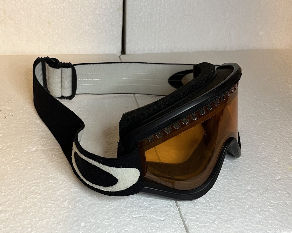 Oakley E-Frame snow goggles Vintage