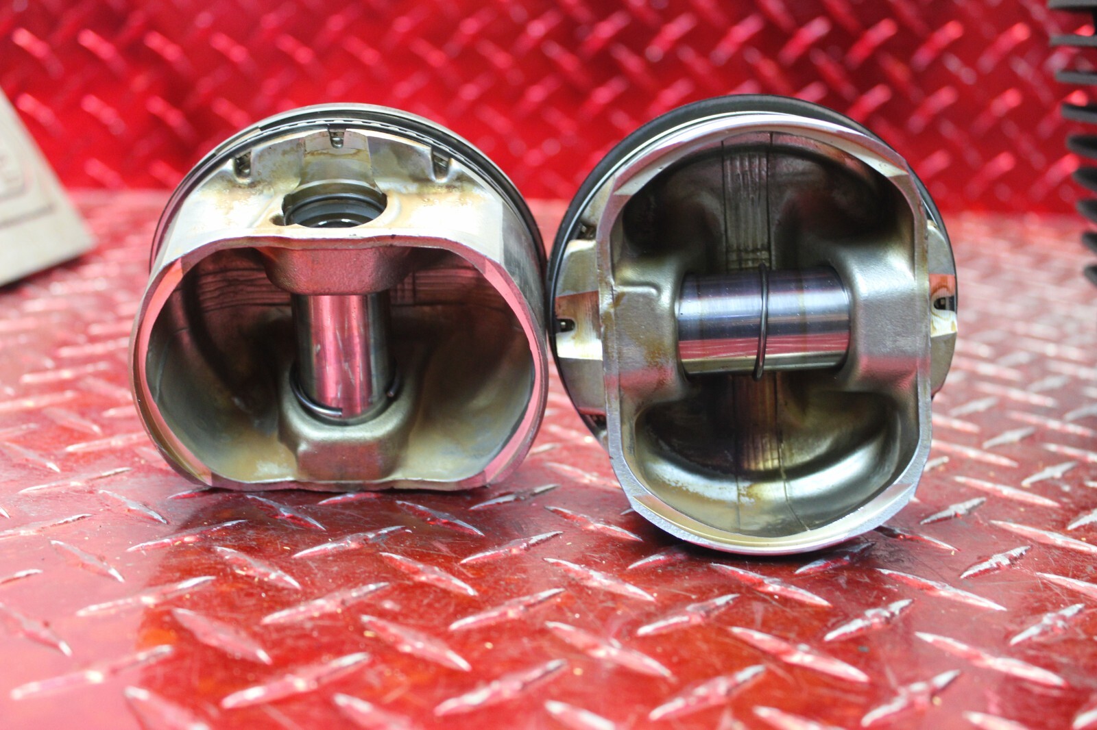 2007 HARLEY DAVIDSON HERIATGE SOFTAIL 96 OEM STOCK CYLINDER JUGS & PISTONS HST26