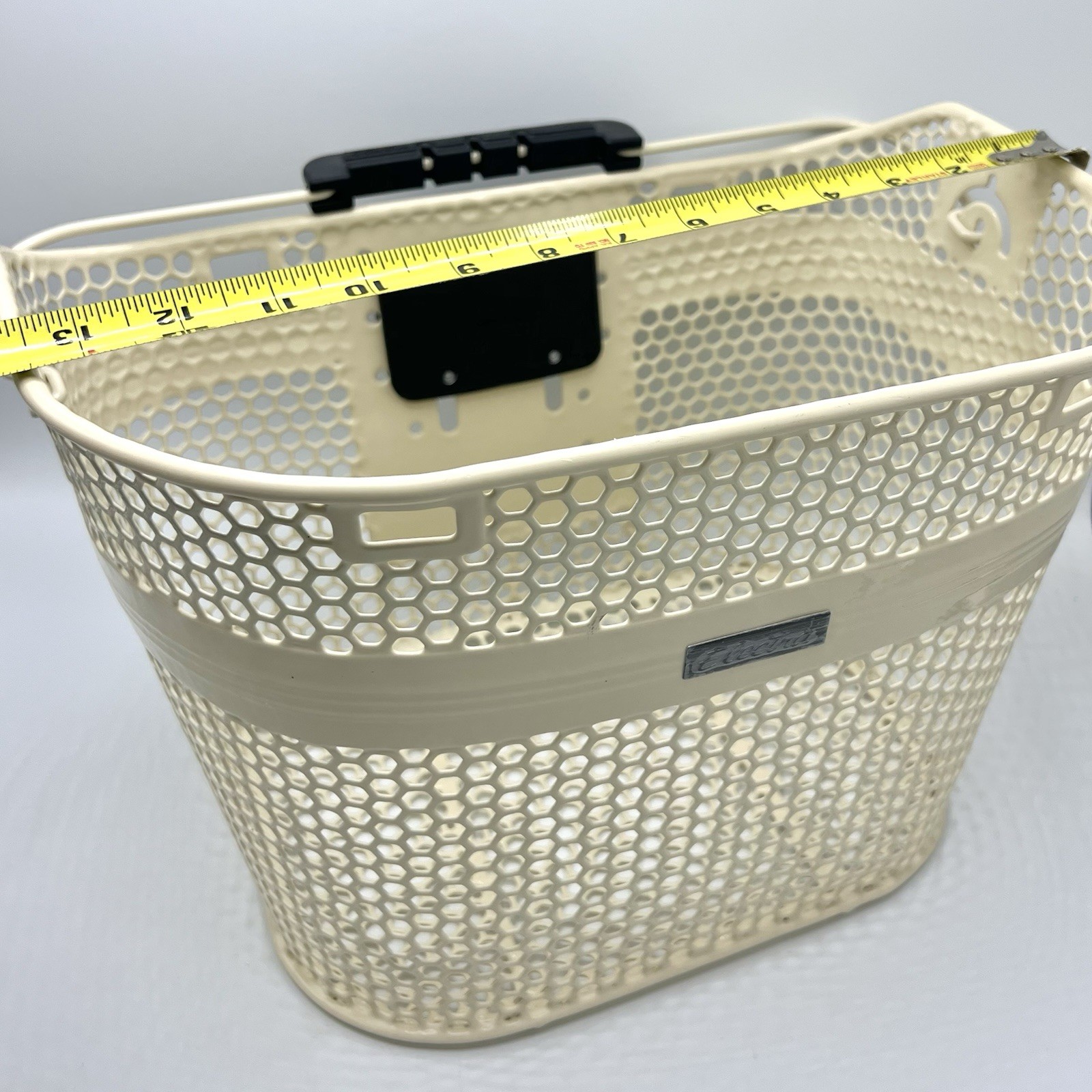 Electra Bike Bicycle Metal Basket Cream Pale Yellow No Mount or Hardware