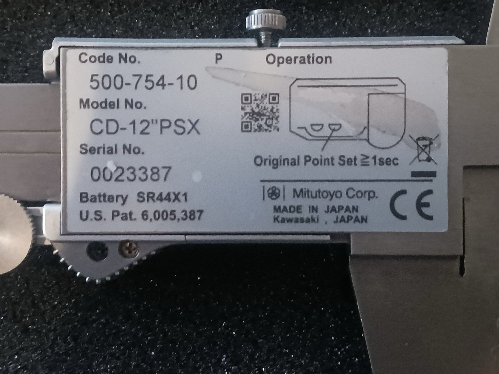 Mitutoyo 500-754-10 ABSOLUTE Series 500 Coolant Proof Digimatic 12" Caliper