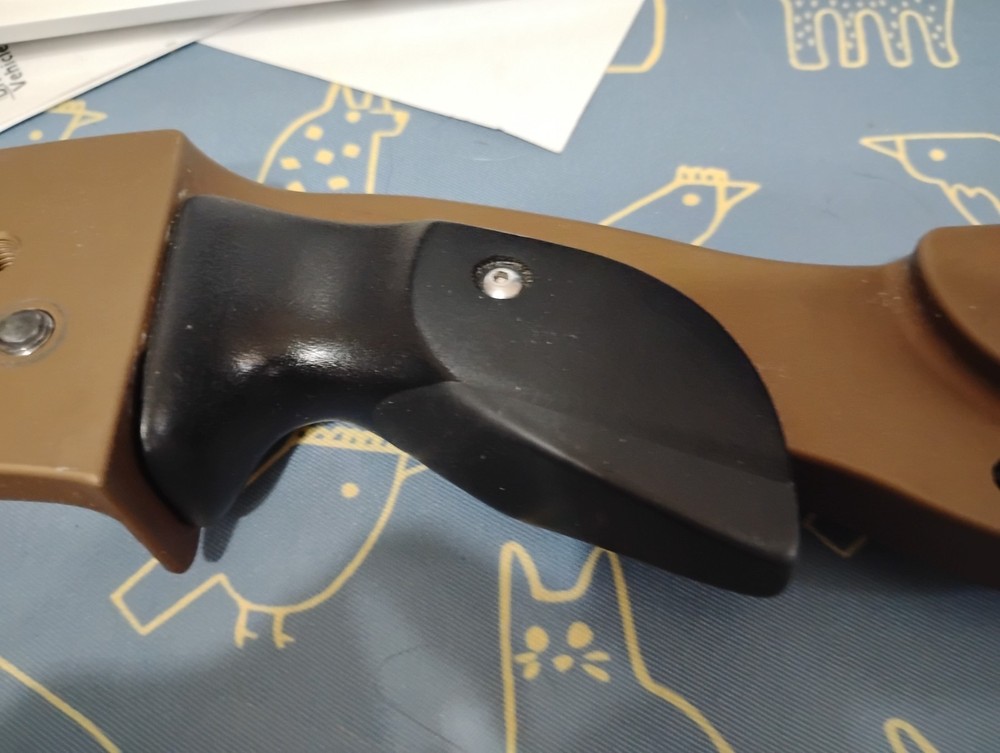 DAS Dalaa 21" RH ILF riser bronze with grip