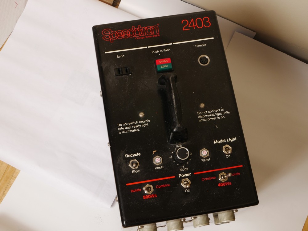 Speedotron strobe power pack 2403
