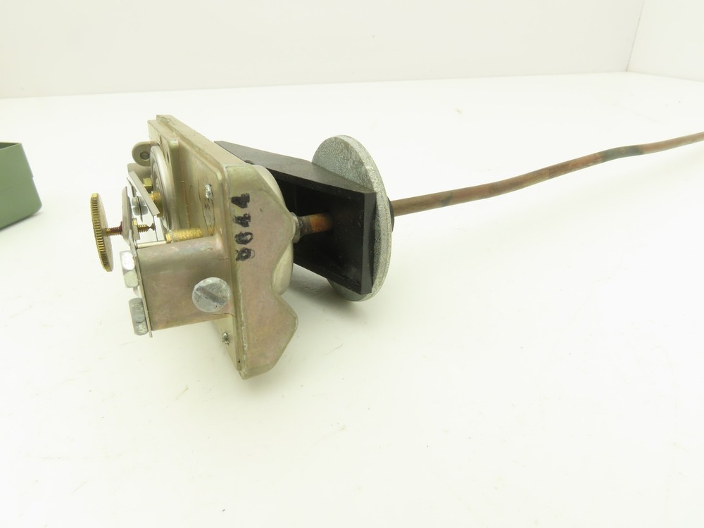 Johnson Controls T-3610-1002 Pneumatic Low Limit Controller 18" Element