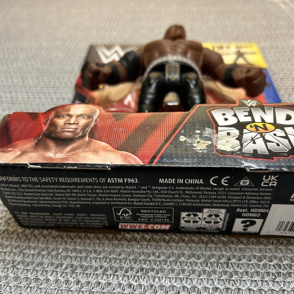 WWE Bobby Lashley Bend 'N' Bash Action Figure
