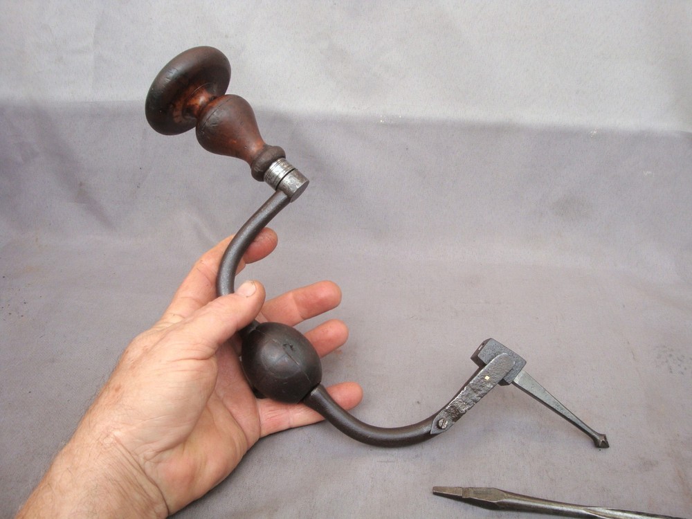 Antique 8" Gents Brace & Bits