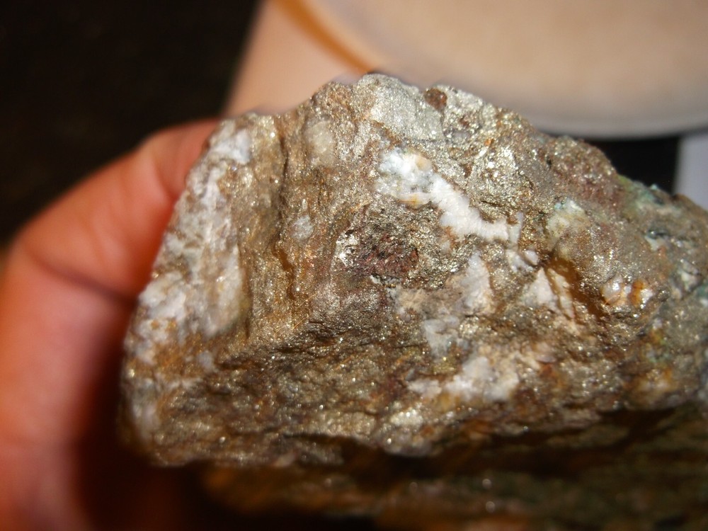 gold silver copper ore, 367 grams samples ,ore high grade .this is not