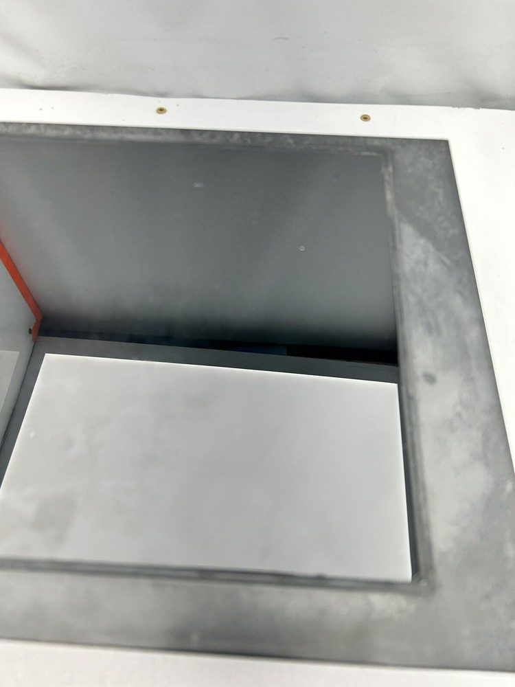 Alpha ATI26D Transilluminator for ProteinSimple Alphaimager