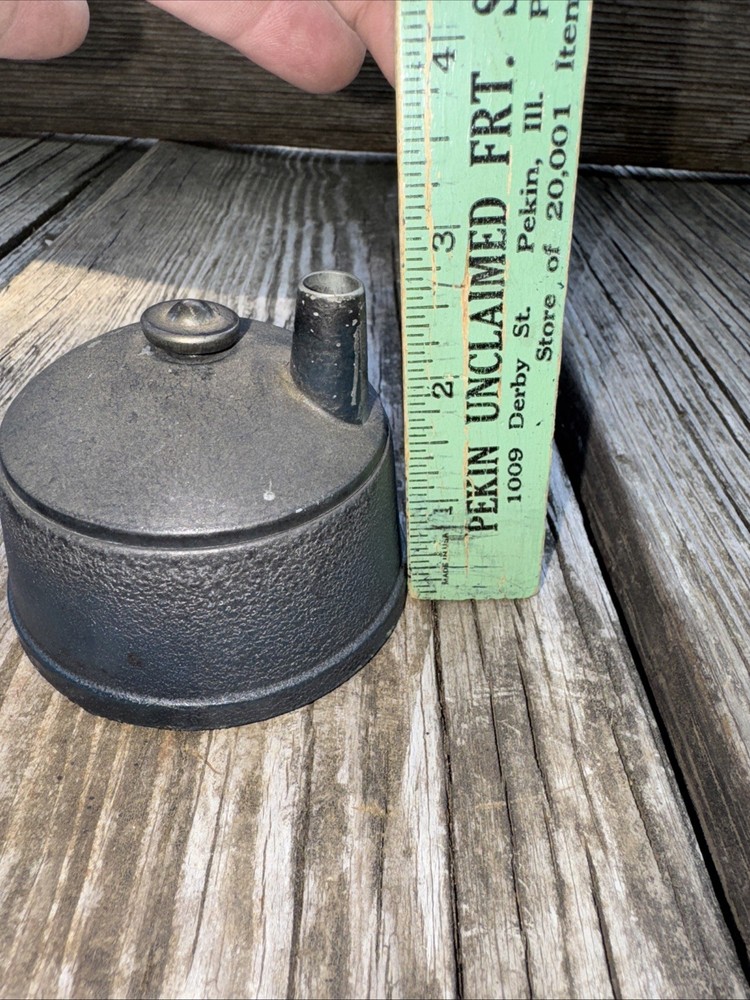 Vintage Mechanical Pencil Pointer Sharpener #1099. (T5)