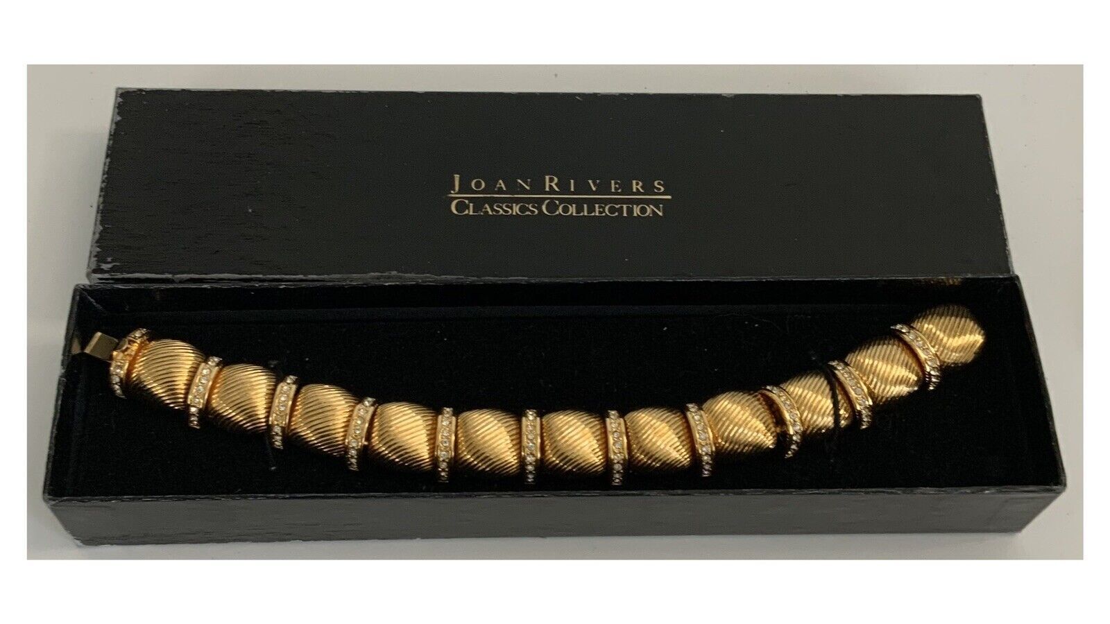 Vtg Joan Rivers Chunky Textured Gold Tone W/Rhinestones Bracelet - Beautiful!