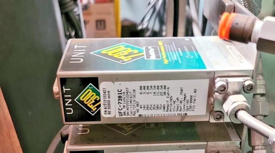 UNIT Instruments 7300 Multiflo Mass Flow Controller UFC-7301C