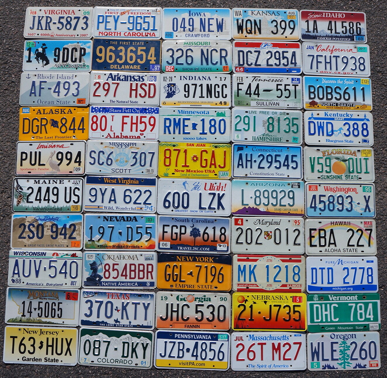 COMPLETE SET - ALL 50 STATES USA LICENSE PLATES LOT + Mexico Canada Panama Tags