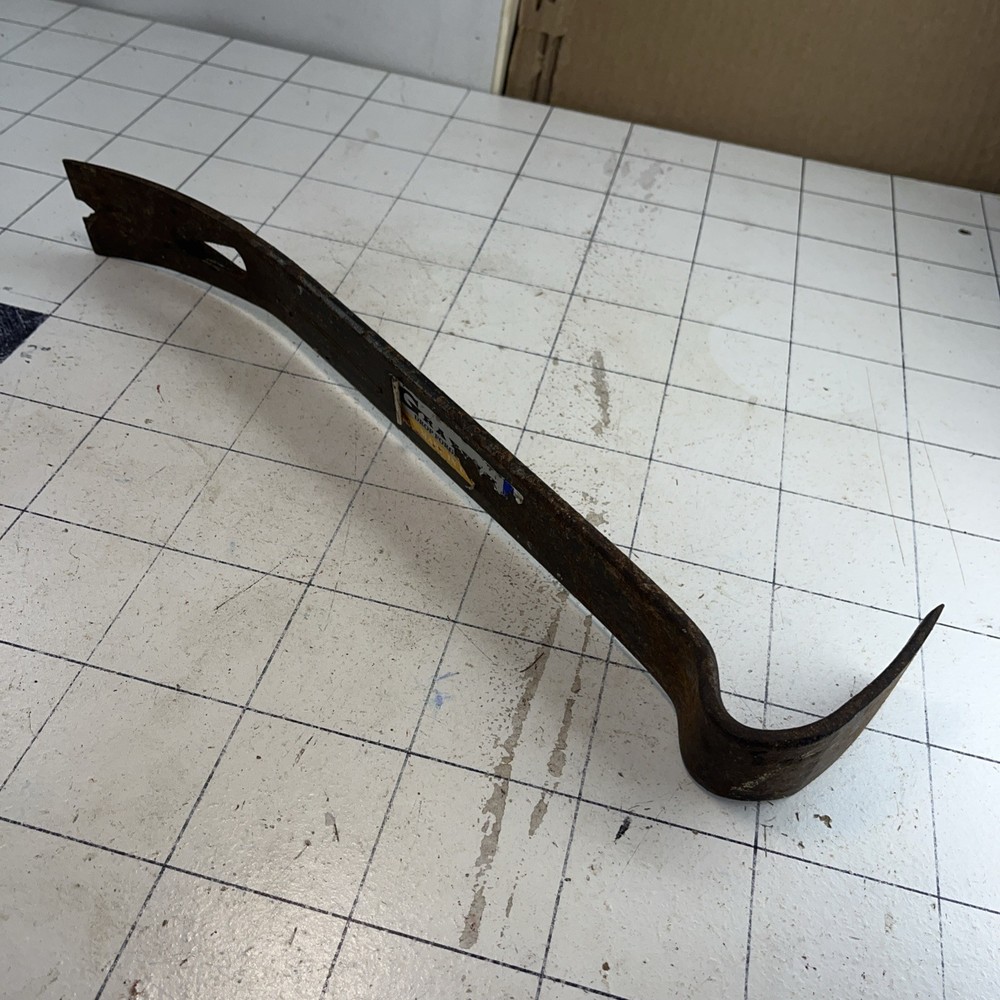 Heavy Duty Pry Bar - Nail Puller 14”
