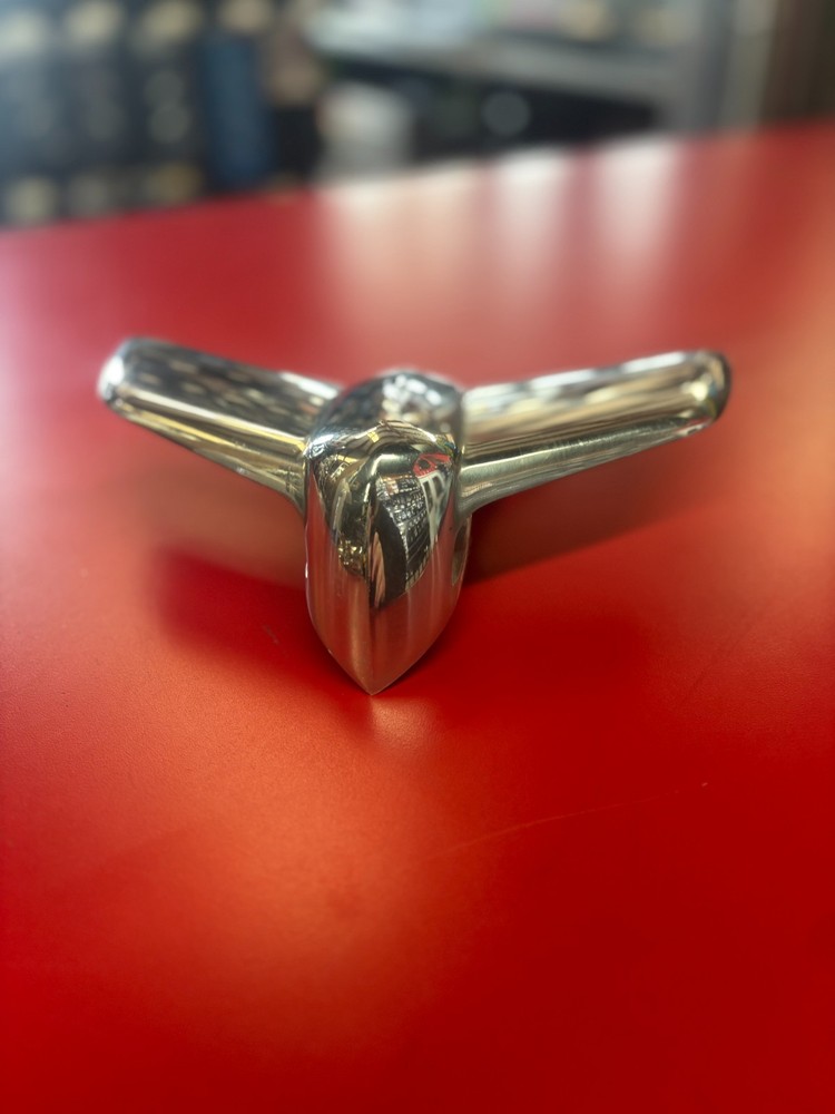 L53-6007 Peterbilt Hood Pull