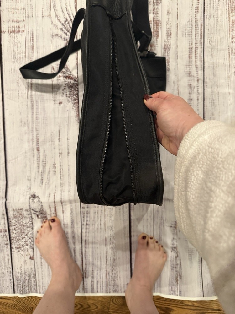 Lululemon Black Expandable Gym Bag