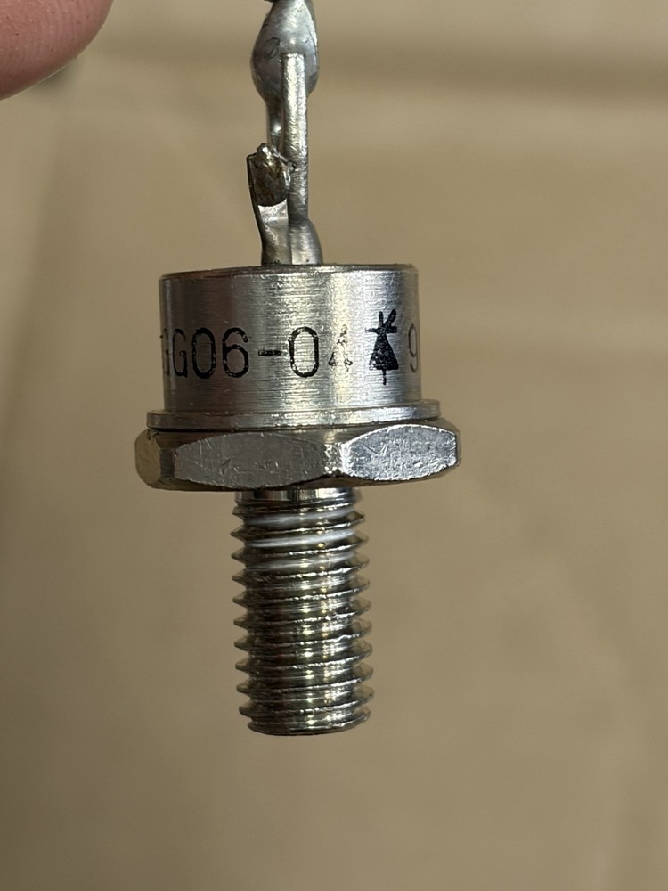 2 pieces EGG06-04 thyristor