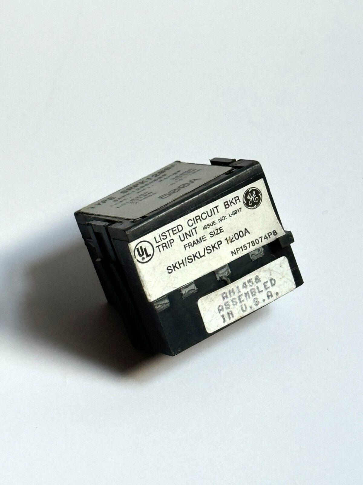 SRPK1200A600 GE Rating Plug 600A For 1200A Frame Spectra