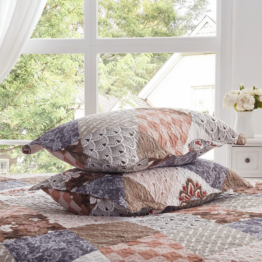 King Size Quilt Set 3 Pieces Lightweight (98''x106''), Brown-patchwork