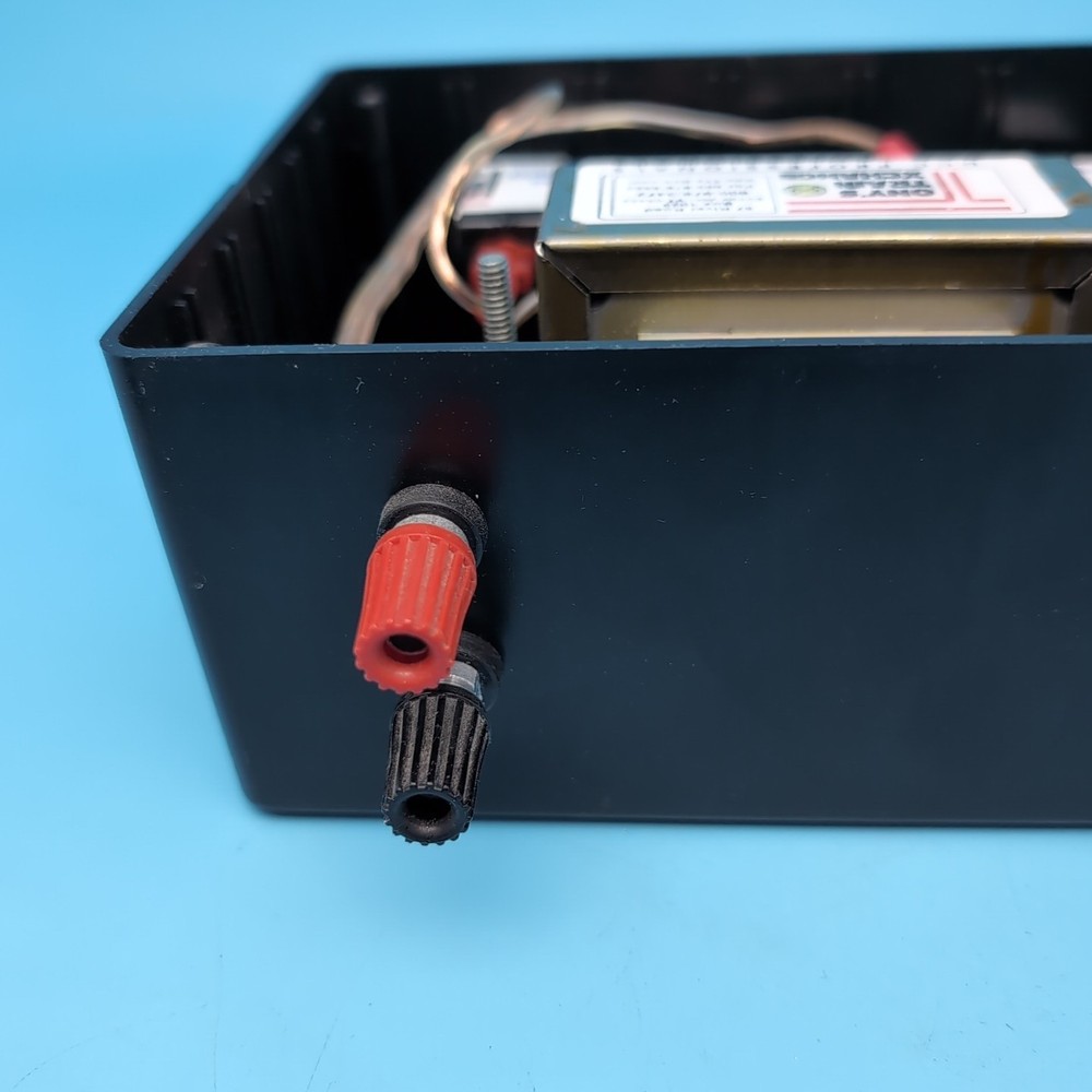Tony's Train Exchange Power Transformer w/ Circuit Breakers LOOK Model Railroad