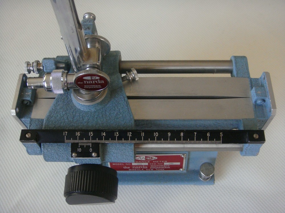 NARDA Impedance Meter Model: 220