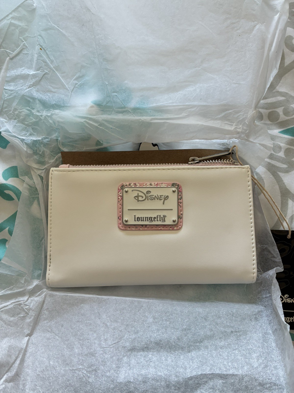 Disney Loungefly Aristocats Marie snap wallet with zip coin purse Brand New