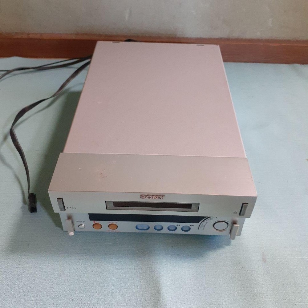 Sony MDS-SD1 MiniDisc MD/CD Deck Player/Recorder function has not tested as JUNK