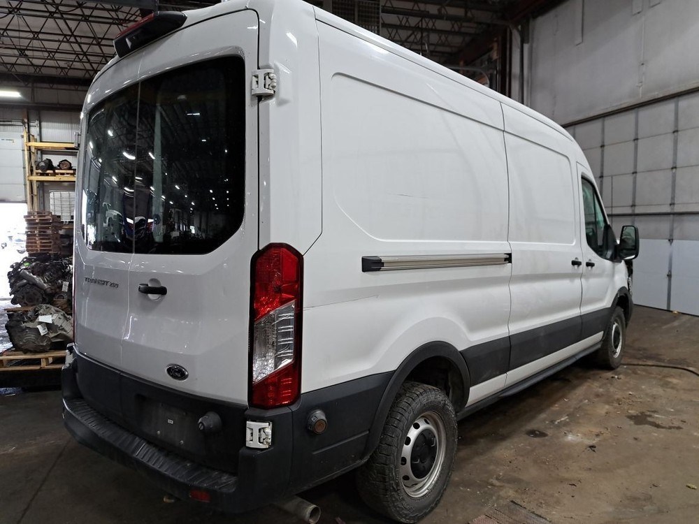 2020 Transit25 Camera/Projector Sku#4235087