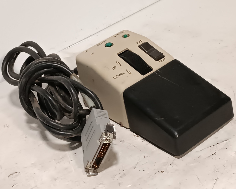 Carl Zeiss 457491 Microscope Remote Control Panel Up/Down, Rotate Controls