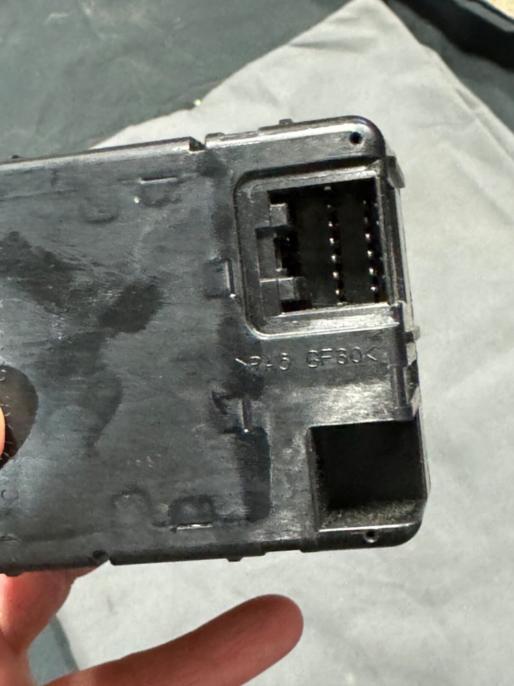 2011 Ram 2500 3500 6.7 Cummins Wireless Ignition Node 05026533AI