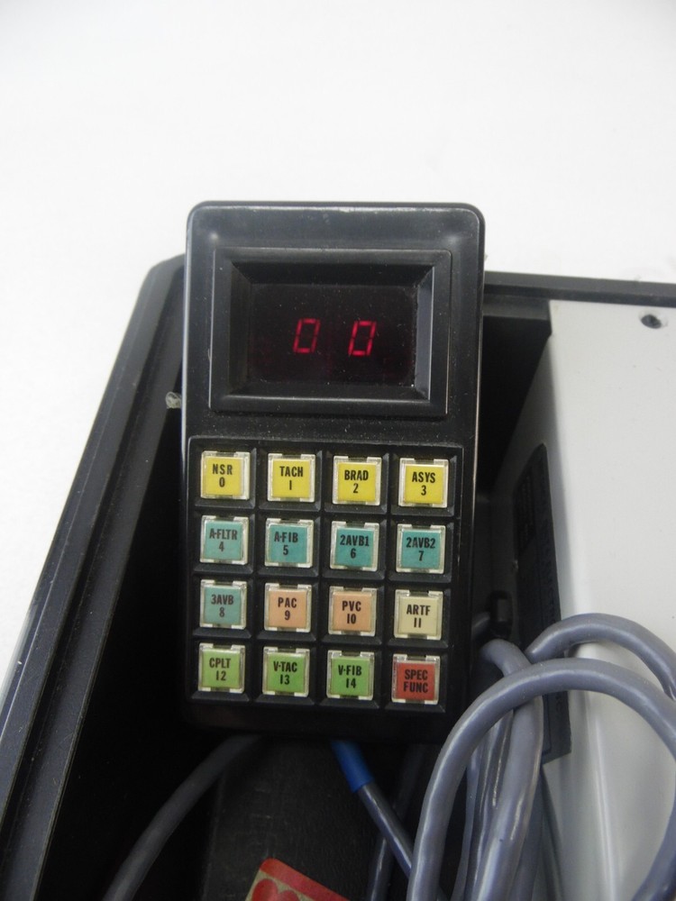 VINTAGE DATASIM 4000 PATIENT SIMULATOR