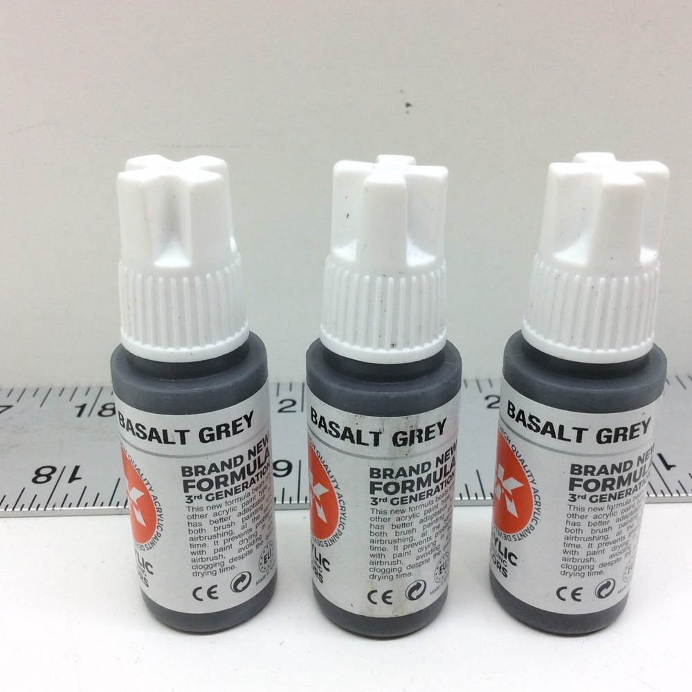 3 - AK Interactive AK11021 3rd Gen Acrylic Basalt Grey 17ml