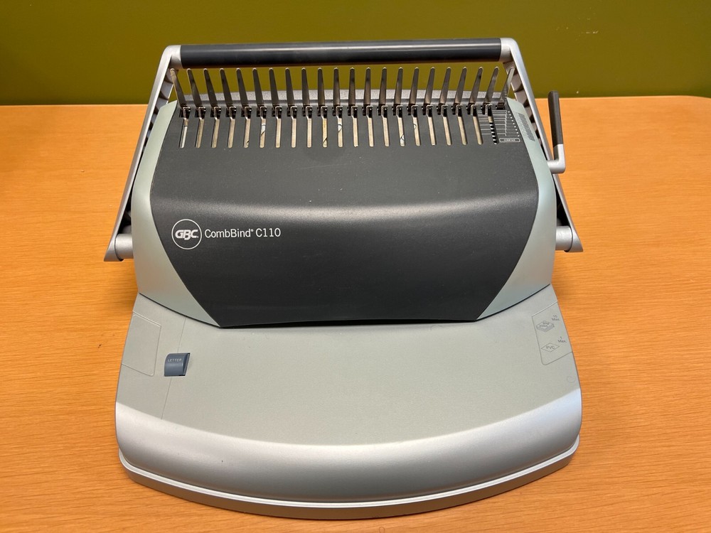GBC ComBind C110 Binder Punch Comb Machine