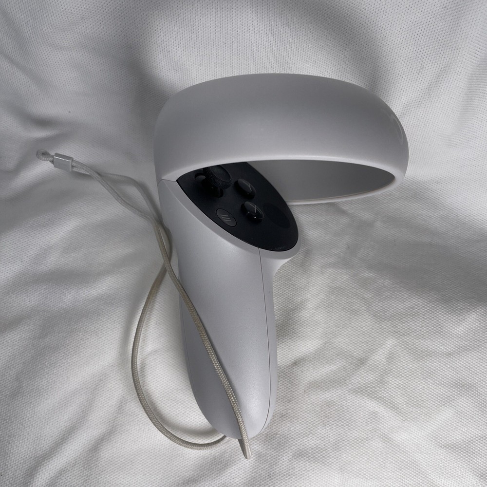 Genuine Oculus Quest 2 Controller - (Left Only)