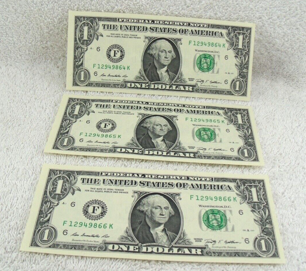 2002 Three $1 Federal Reserve Notes Consecutive Serial Numbers Uncirculated