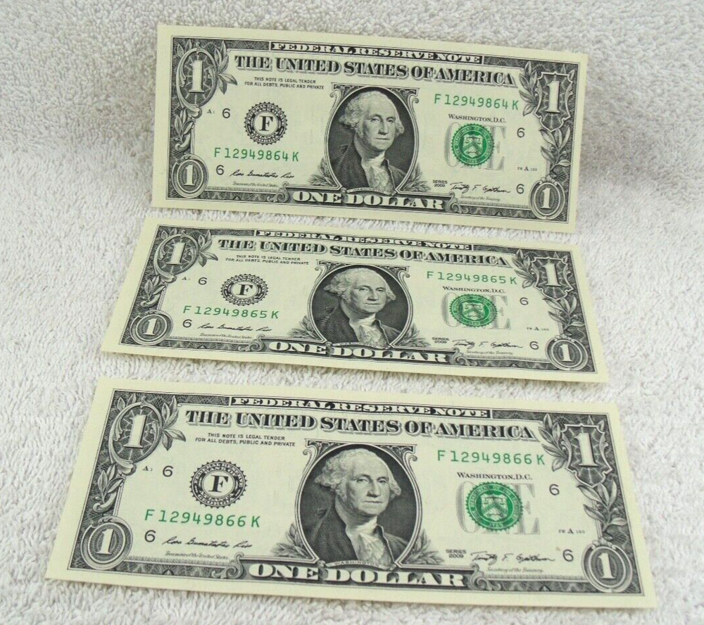 2002 Three $1 Federal Reserve Notes Consecutive Serial Numbers Uncirculated