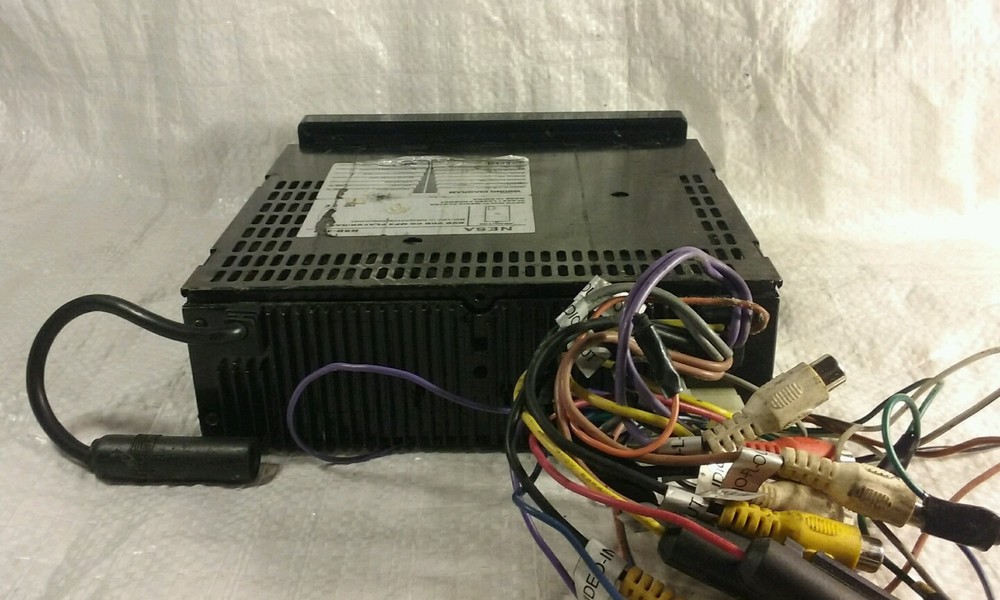 Nesa NSD 360 DVD VCD CD MP3 Player Receiver