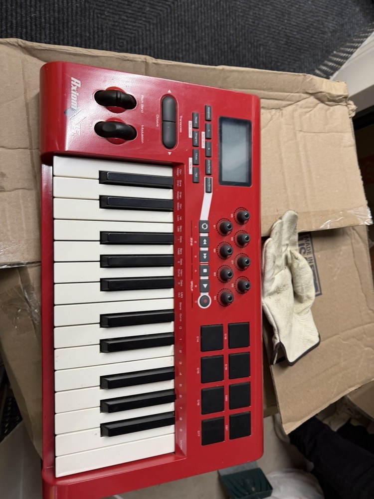 M-Audio Axiom 25 MIDI Controller