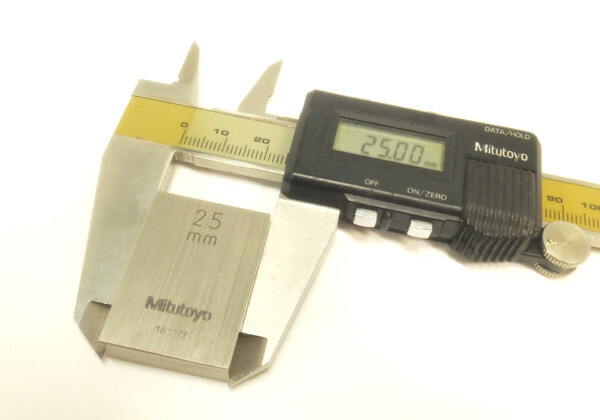 Mitutoyo Digimatic Caliper CD-15 CD-20 Measuring Range 150mm 200mm 2set