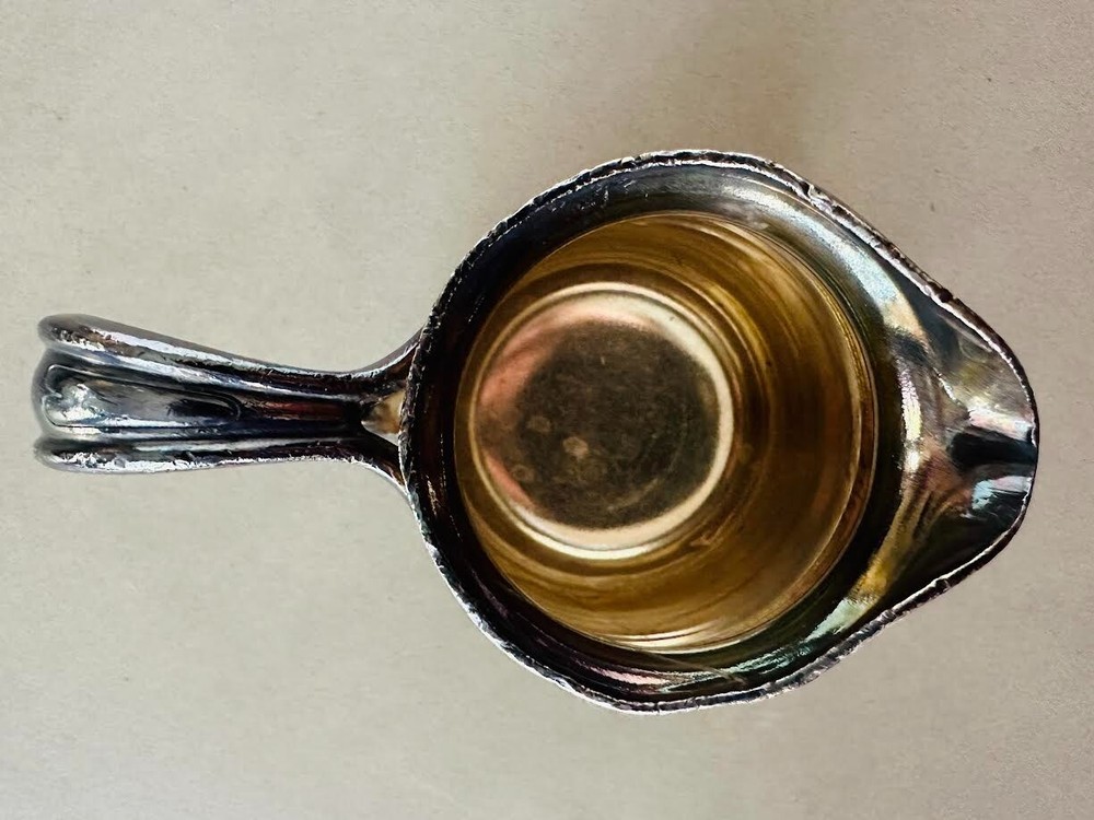 REED & BARTON silver soldered 2800, 8 oz Pitcher