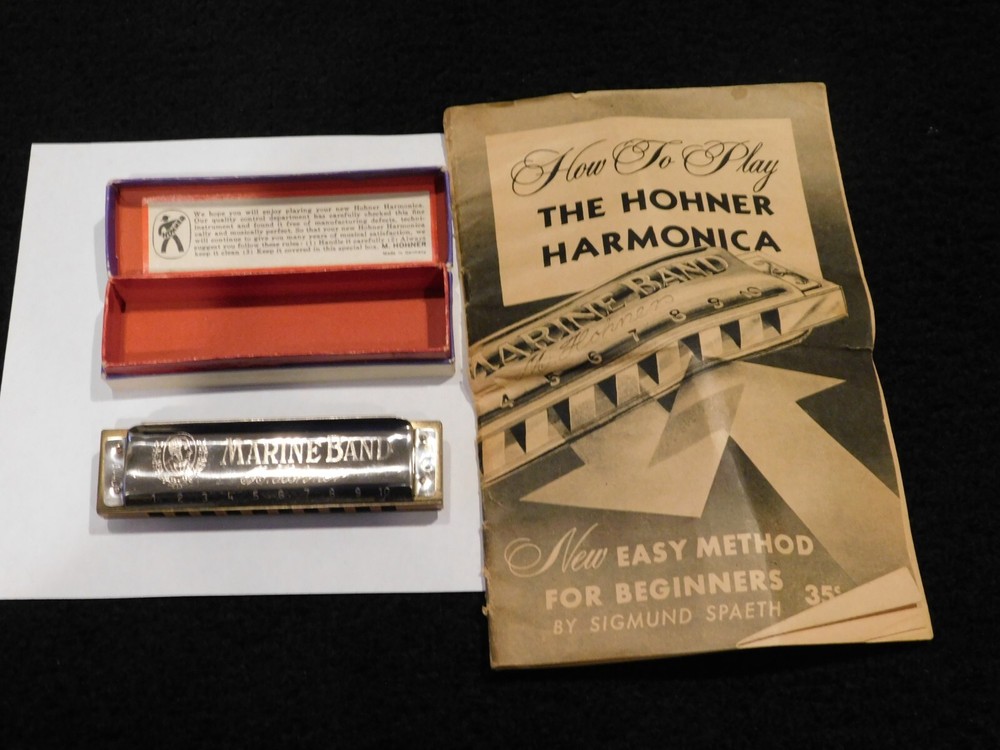 Vintage HOHNOR #1896 Marine Band Harmonica