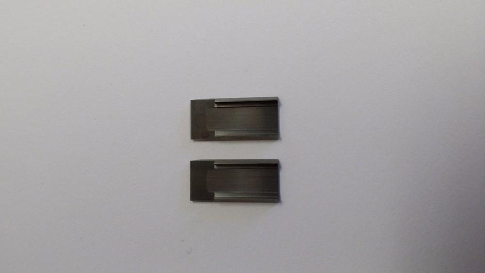Schleuniger MP257 style Carbide Replacement Blades(1 Pair)