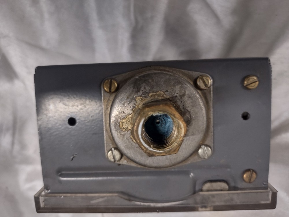 Honeywell Pressuretrol