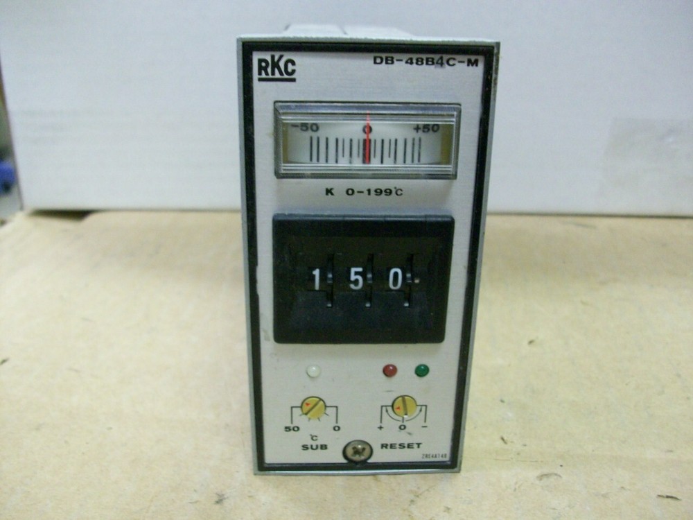 RKC DB-48B4C-M TEMPERATURE CONTROLLER