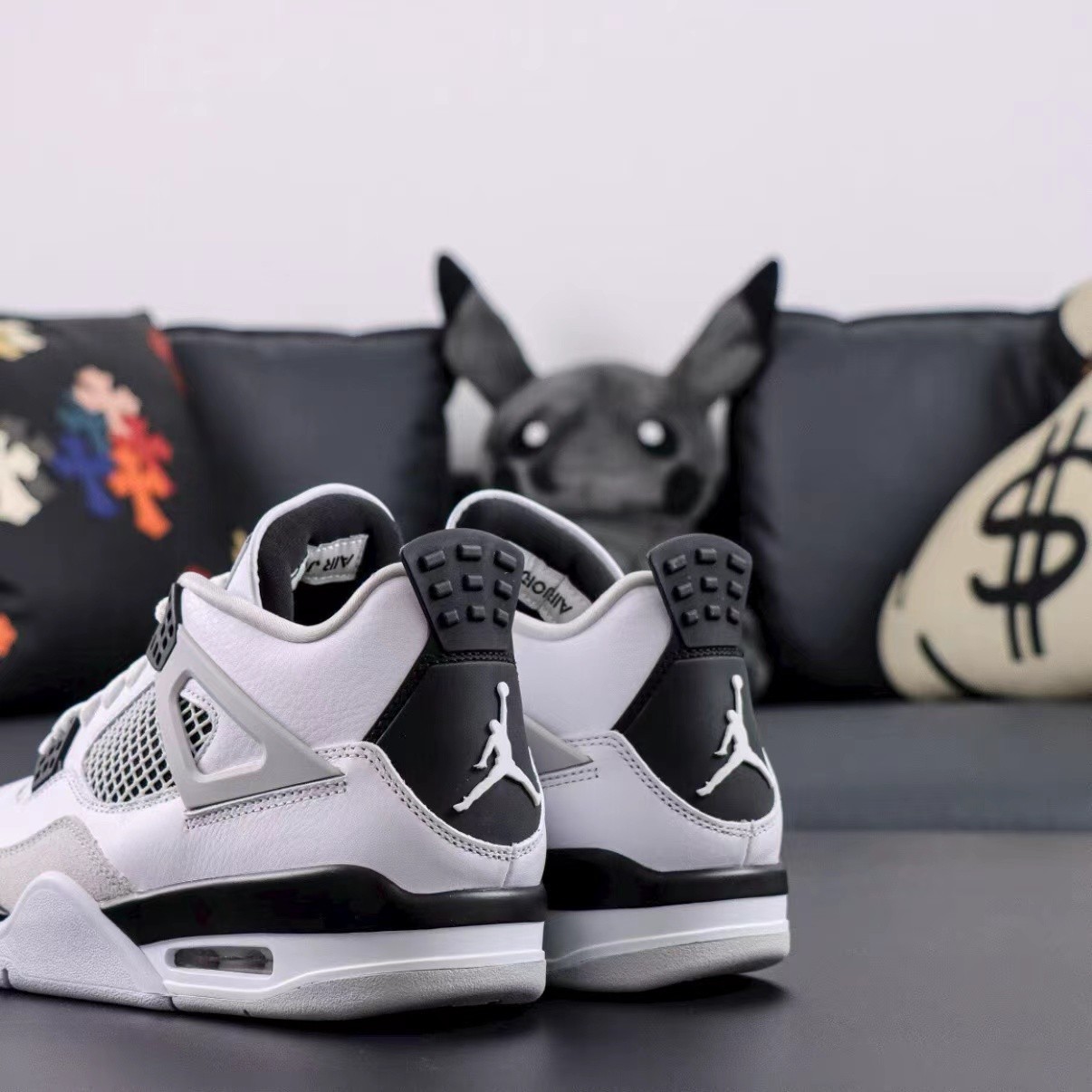 Air Jordan 4 "Military Black" Retro Basketball Shoes Men's Mid Top