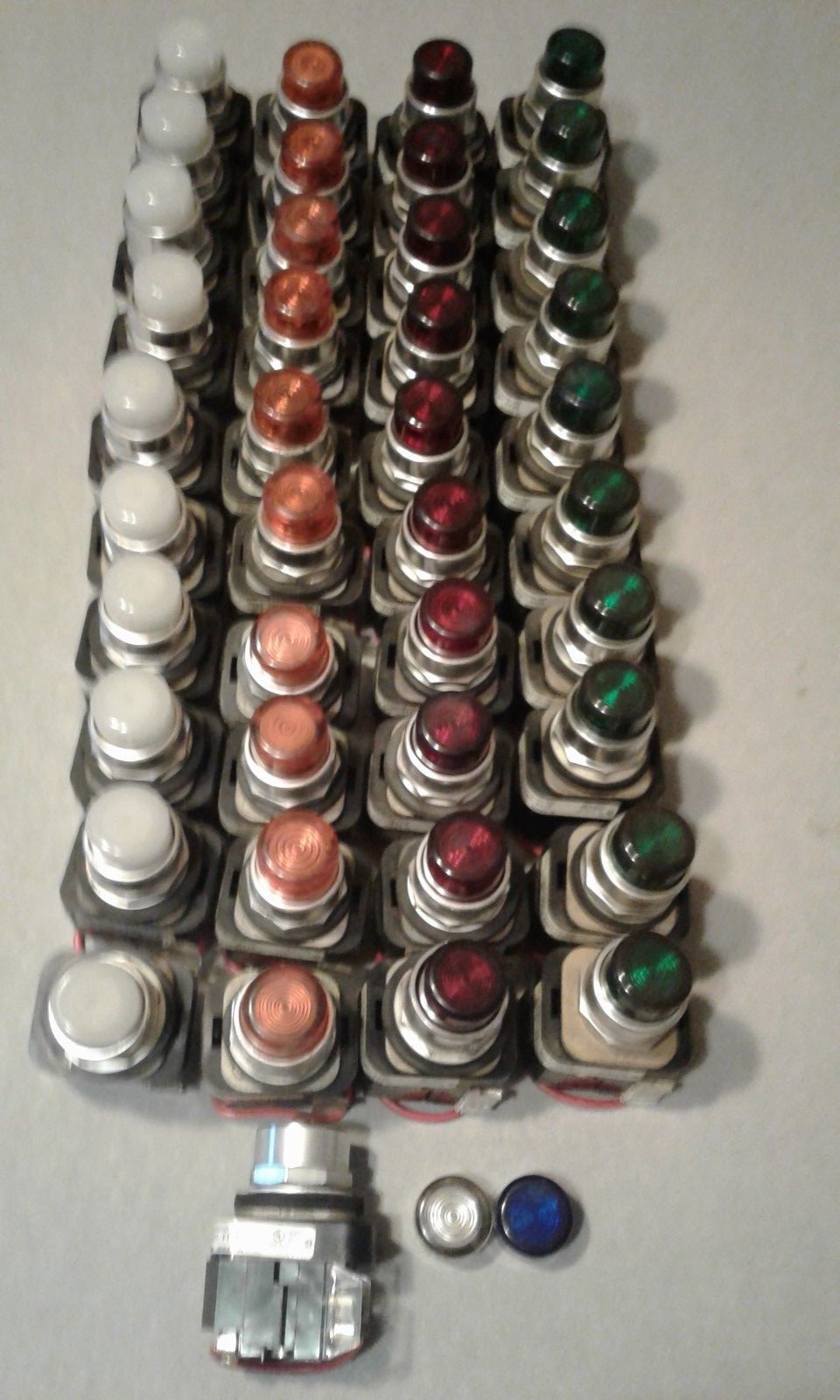 ALLEN BRADLEY 800T-P16 PUSH TO TEST PILOT LIGHT