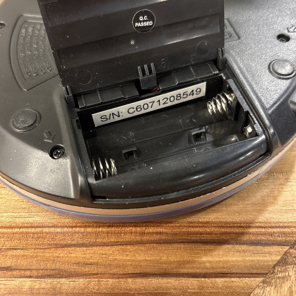 Durabrand Discman CD-566/ Audio Portable CD Player View Working Tested
