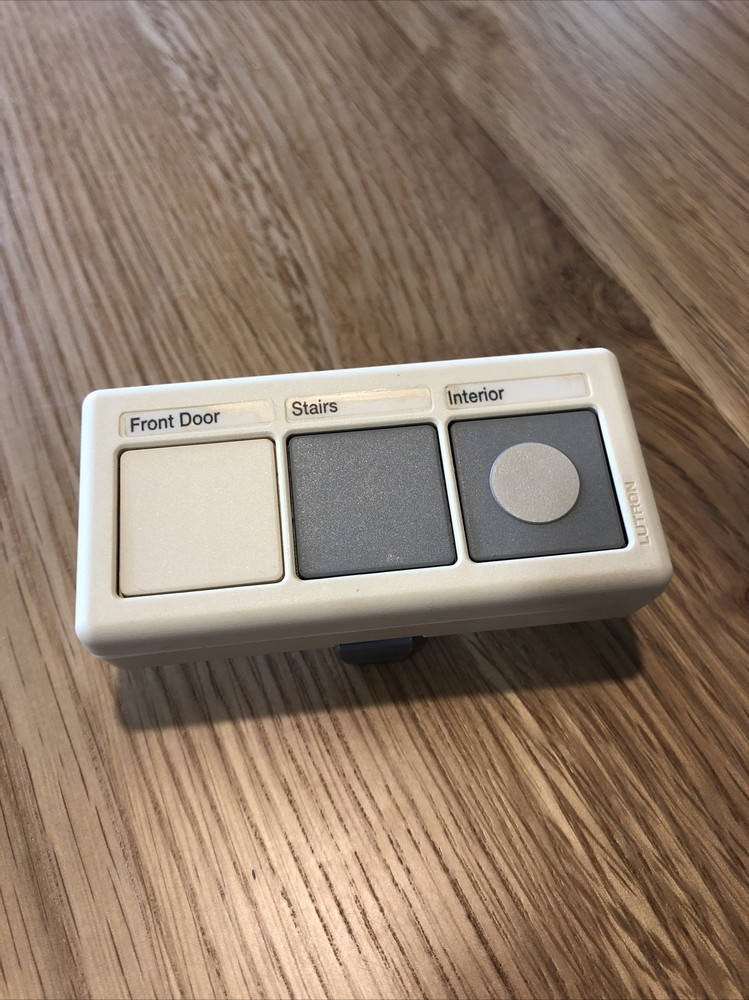 RA-VCTX-WH LUTRON VISOR MOUNT TRANSMITTER RADIORA